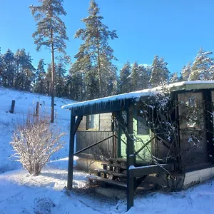 https://petit-chalet-pour-amoureux-de-la-nature-au-domaine-de-tara.fr-provencehotel.com